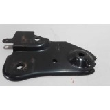 suporte agregado diant esq renault oroch 2023(8200183809) 