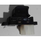 Botao Vidro Dint Dir Nissan Versa 2019