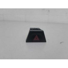 52046393 Botao Pisca Alerta Chevrolet Montana 2017 Preto